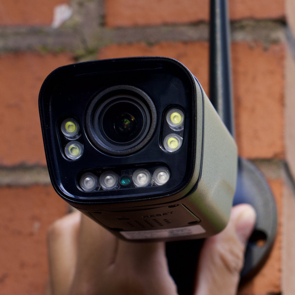Zxtech 4K/8MP/5MP Wireless Security Camera 5X Auto Zoom Colour Night Vision Intense LED Two Way Audio