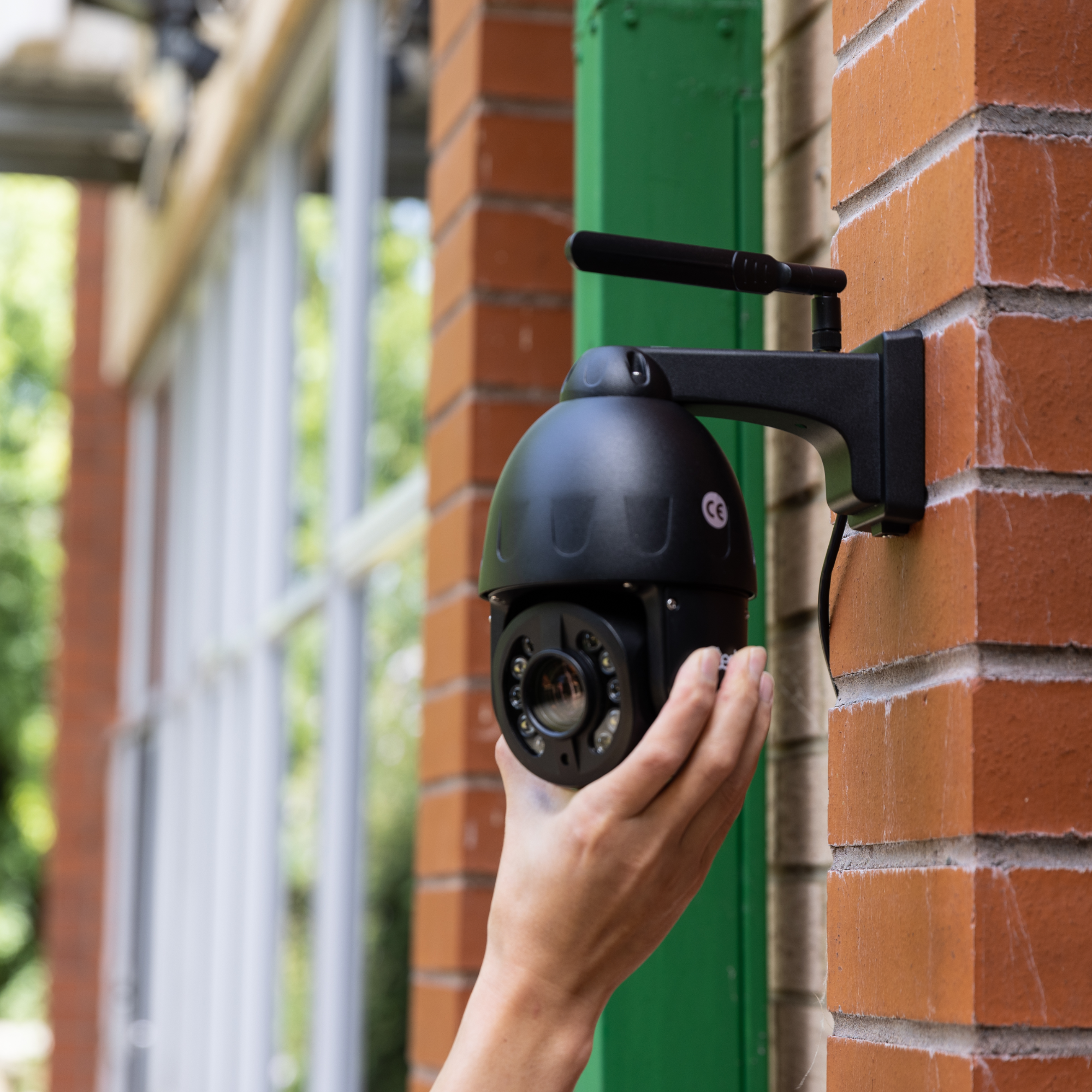 Zxtech 5MP/4K Wireless PTZ CCTV System - 4 x WiFi Security Camera 5X/10X/20X Auto Zoom Colour Night Vision Outdoor 2-Way-Audio 9CH Sony Starvis