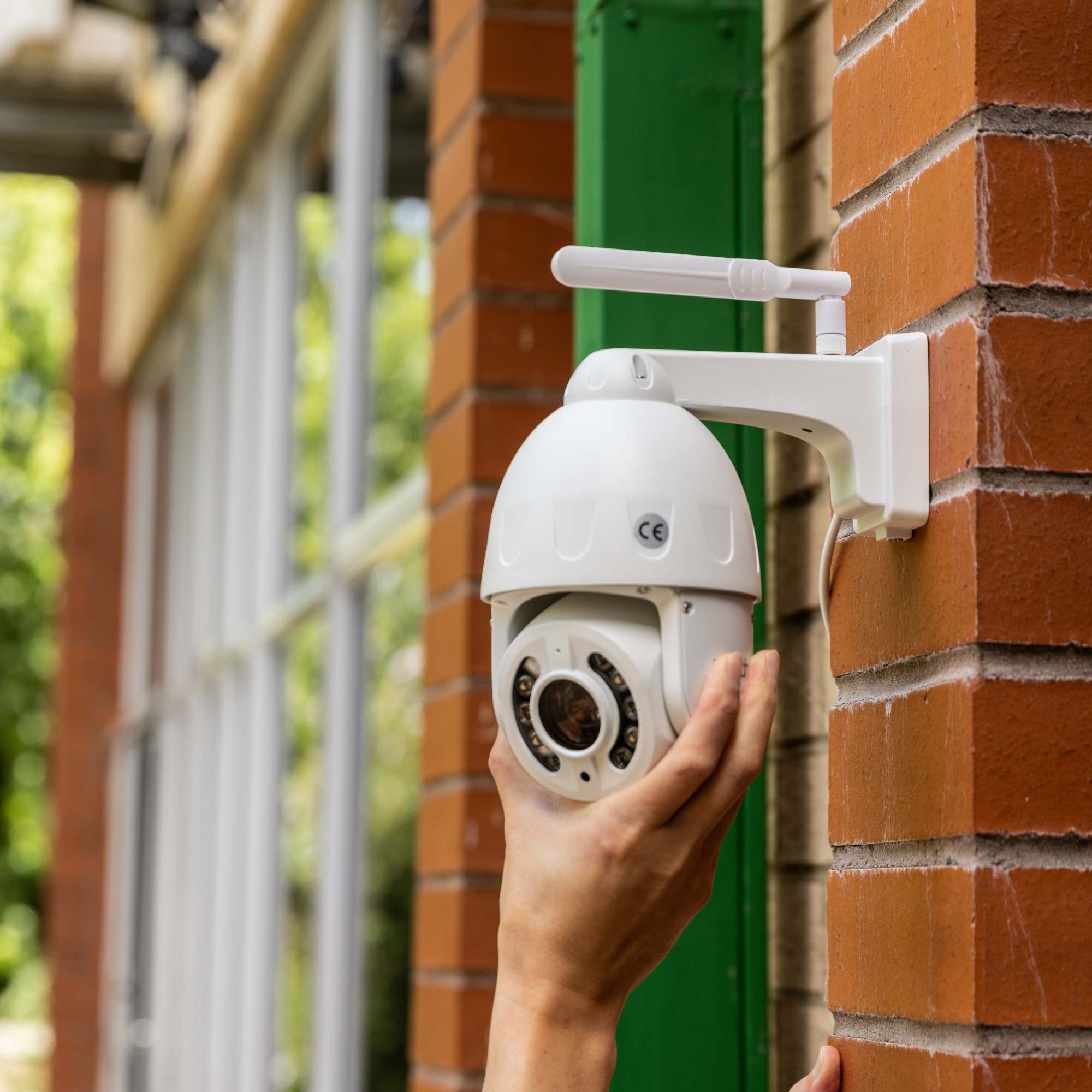 Zxtech 5MP Wireless PTZ CCTV System - 9 x WiFi Security Camera 5X/10X Auto Zoom Colour Night Vision Outdoor 2-Way-Audio 9CH Sony Starvis