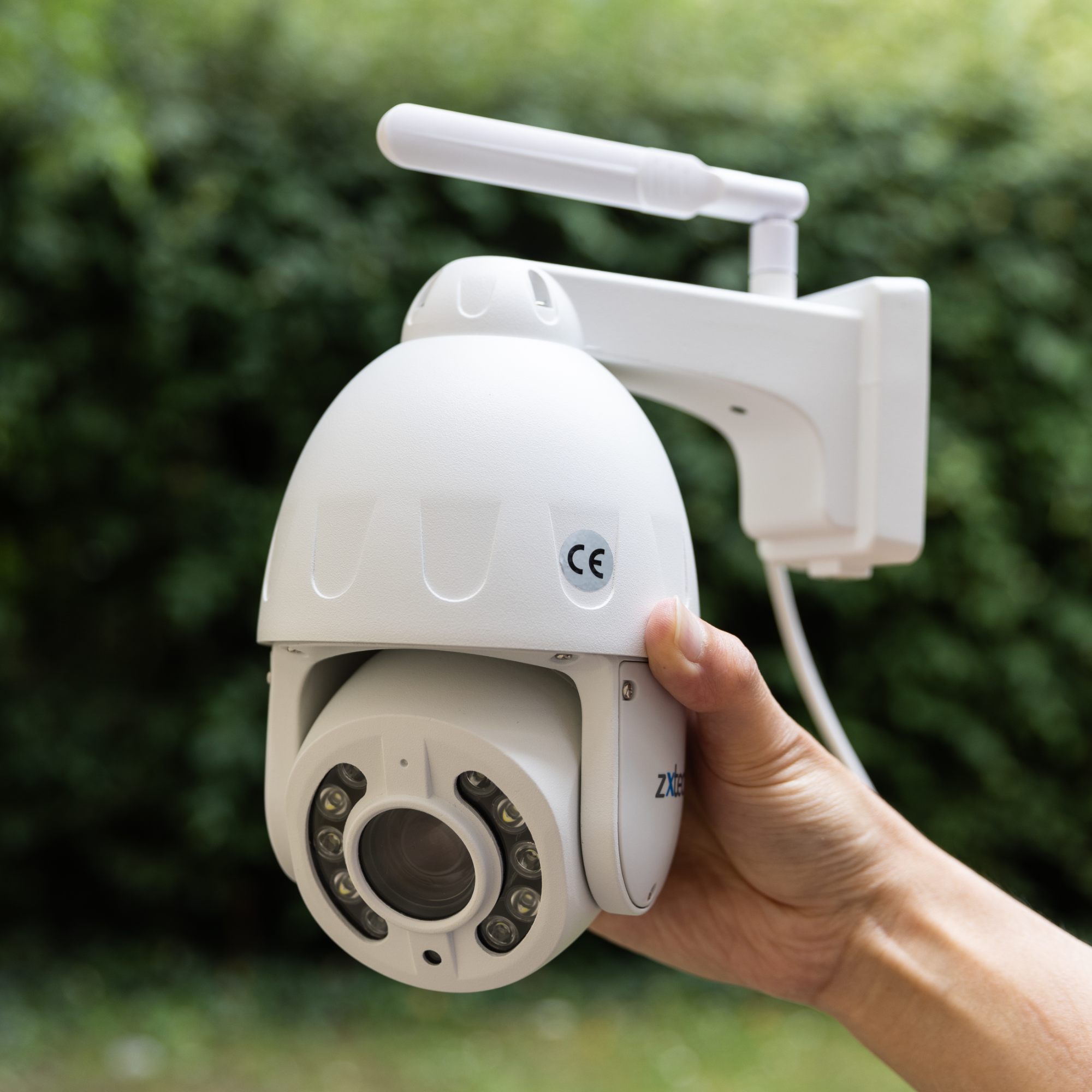 Zxtech 5MP Wireless PTZ CCTV System - 3 x WiFi Security Camera 5X/10X Auto Zoom Colour Night Vision Outdoor 2-Way-Audio 9CH Sony Starvis