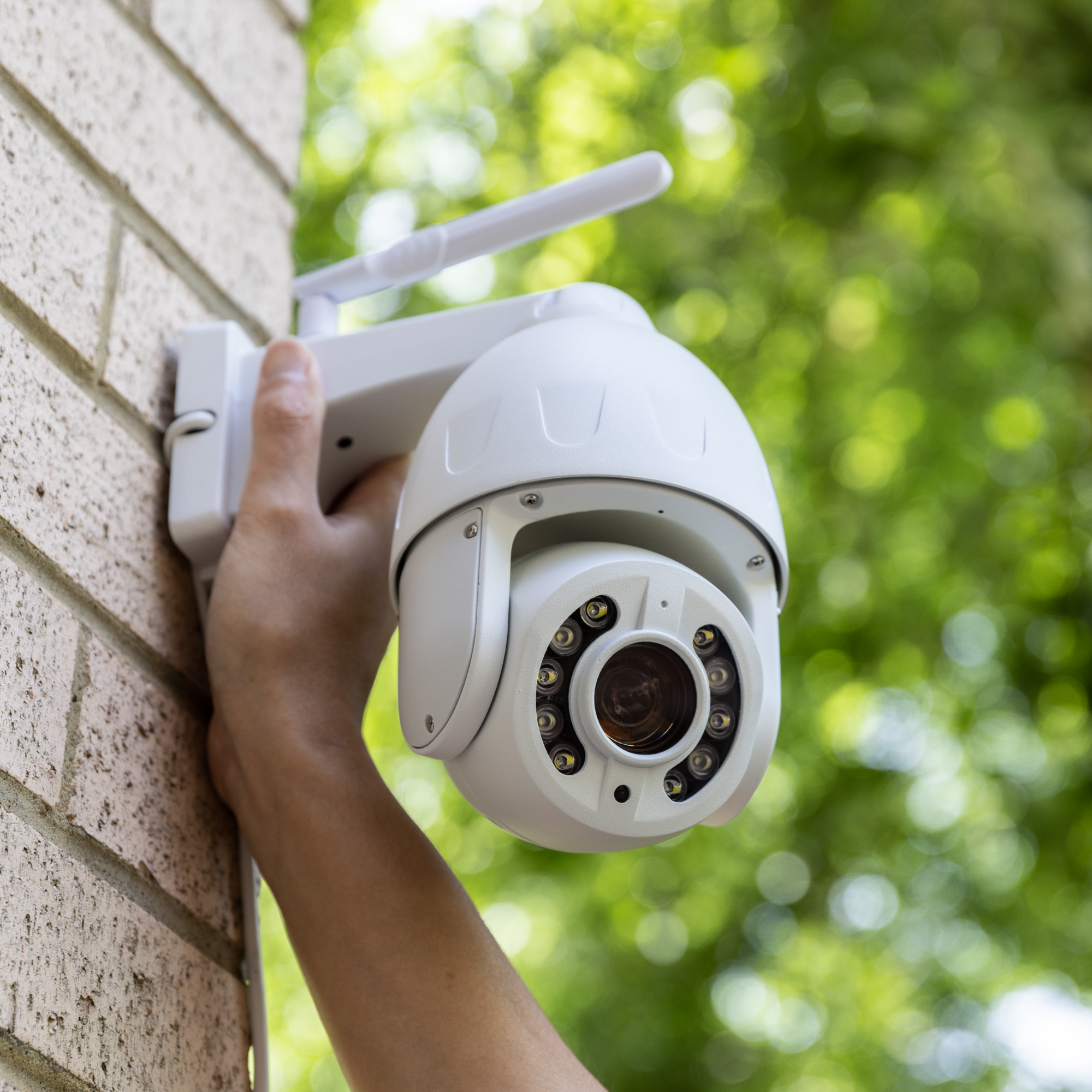 Zxtech 5MP Wireless PTZ CCTV System - 4 x WiFi Security Camera 5X/10X Auto Zoom Colour Night Vision Outdoor 2-Way-Audio 9CH Sony Starvis